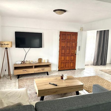 Tsina'S Apartments Agios Nikolaos  Екстер'єр фото
